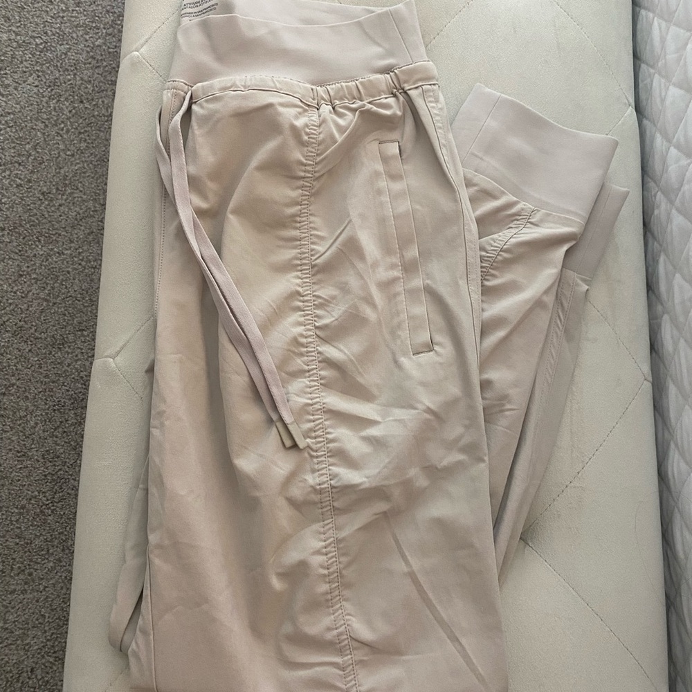 Athlete Attitude Pants NWOT